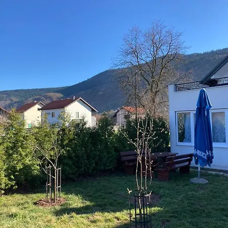 Holiday Rental Home * Hrasnica